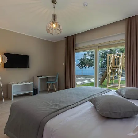 بيت للعطل In With Sauna *