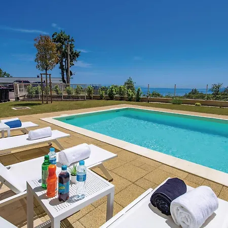 펜션 In With Sauna